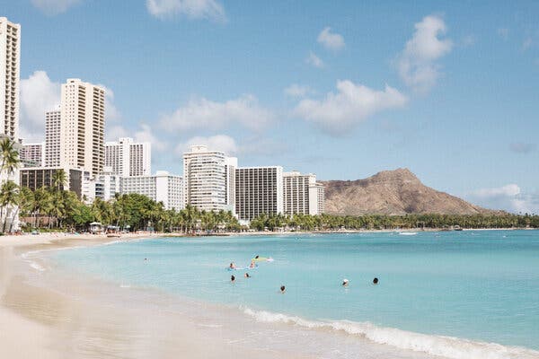 For remote workers in Honolulu, Hawaii, who are on East Coast time, an early start can mean spending an afternoon at the beach. 